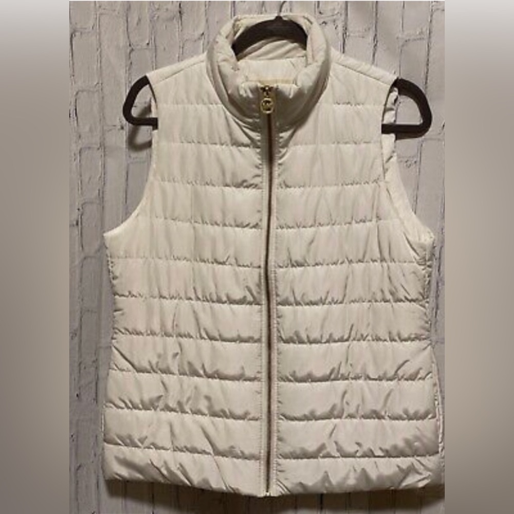Michael Kors winter white puffer vest with gold zipper
